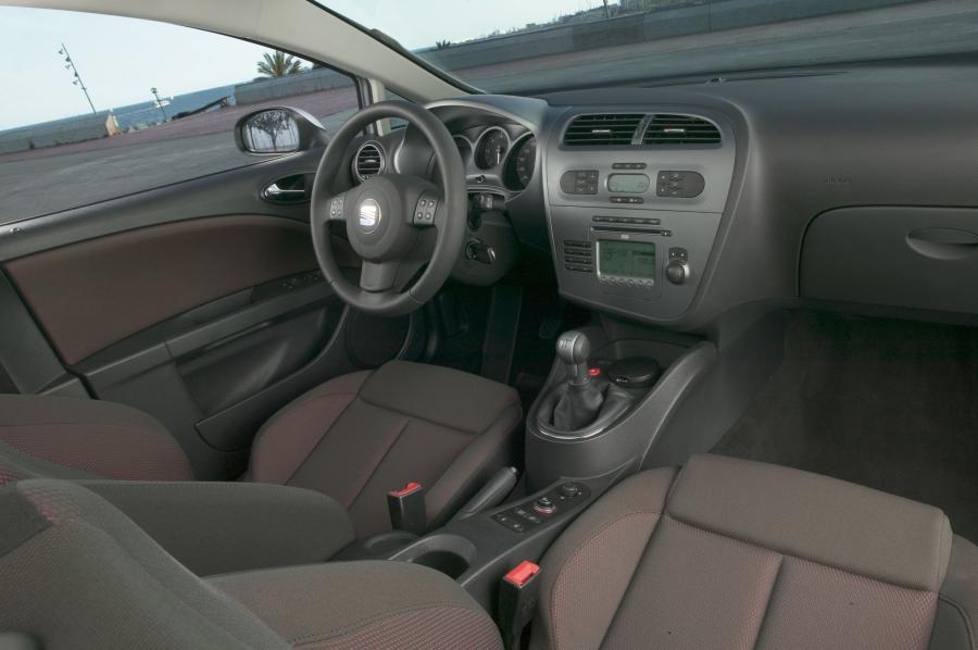  Seat Leon 2005 года  (фото 11 из 126)